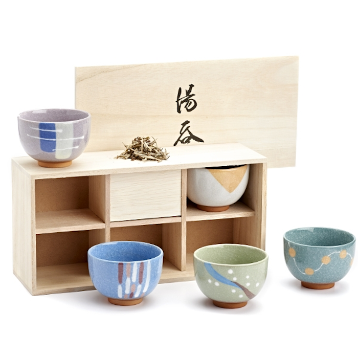 Set of 5 Japanese ceramic mugs