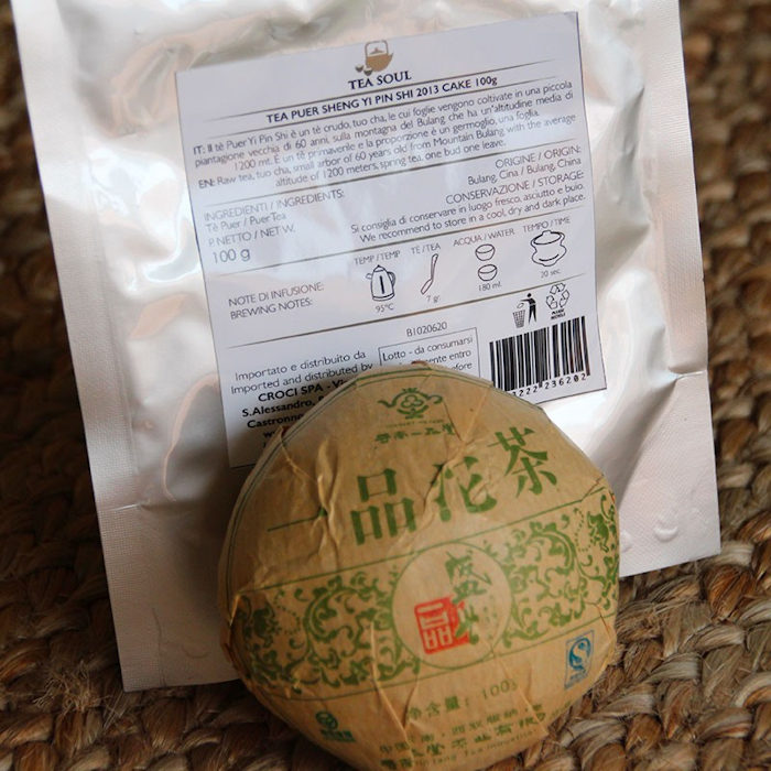 Puer sheng (raw) tea Yi Pin Shi tuocha 2013 100g