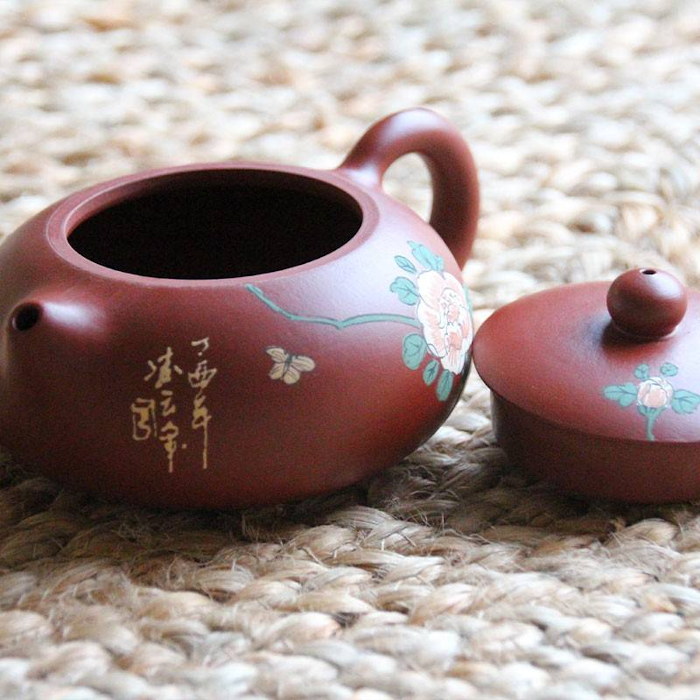 Yixing peony clay teapot 185ml